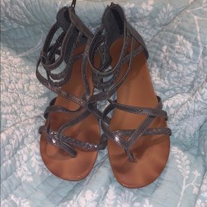 EUC Maurice’s silver gladiator sandals